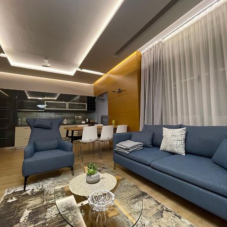 Lux Apartment ティラナ エクステリア 写真