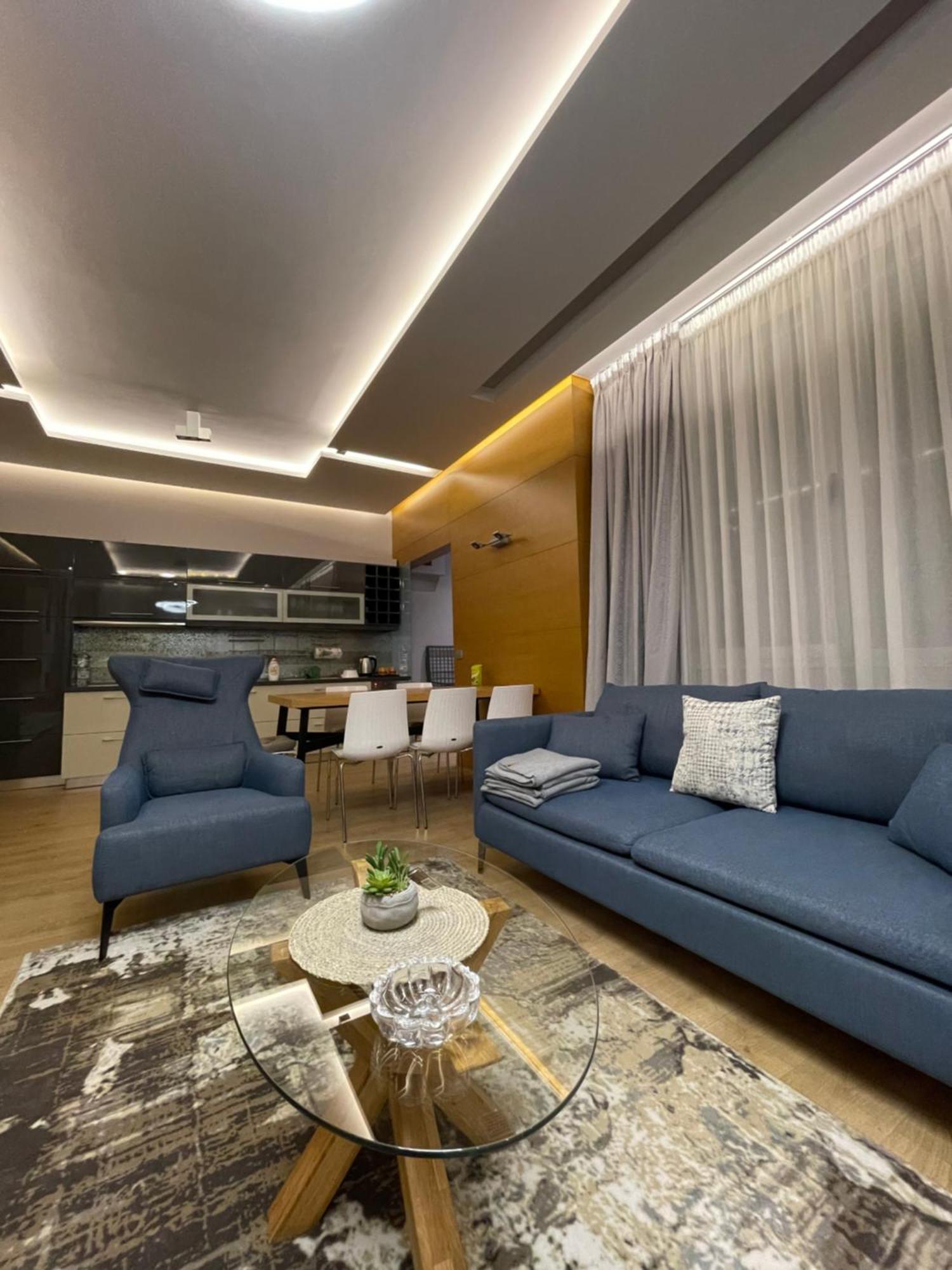 Lux Apartment ティラナ エクステリア 写真